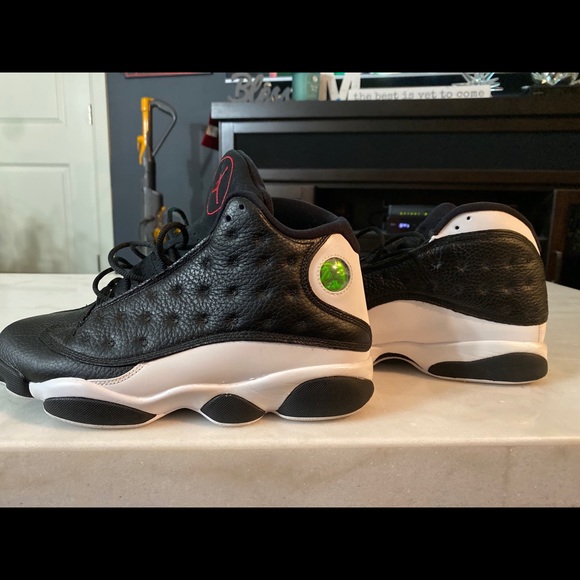 Jordan’s men size 8.5 - Picture 2 of 5